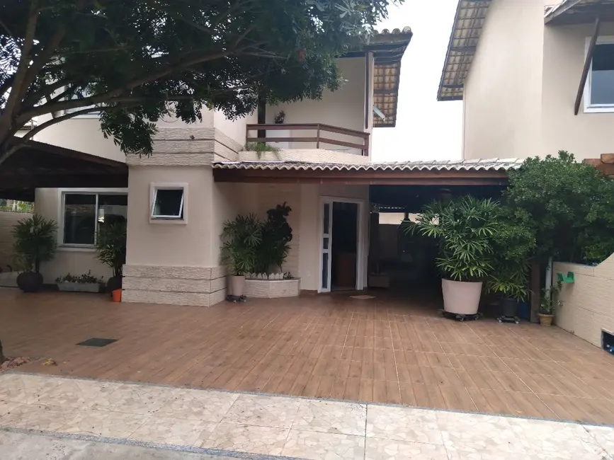 Foto 1 de Casa de Condomínio com 3 quartos à venda, 240m2 em Stella Maris, Salvador - BA