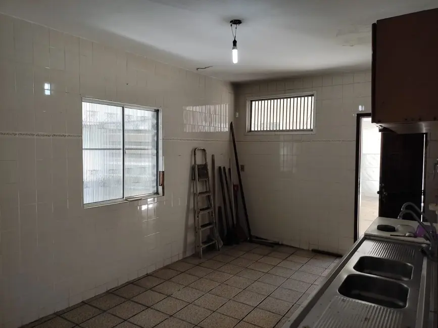 Casa com 3 quartos à venda, 150m2 em Boca do Rio, Salvador - BA - imagem 8 Foto 8 de Casa com 3 quartos à venda, 150m2 em Boca do Rio, Salvador - BA