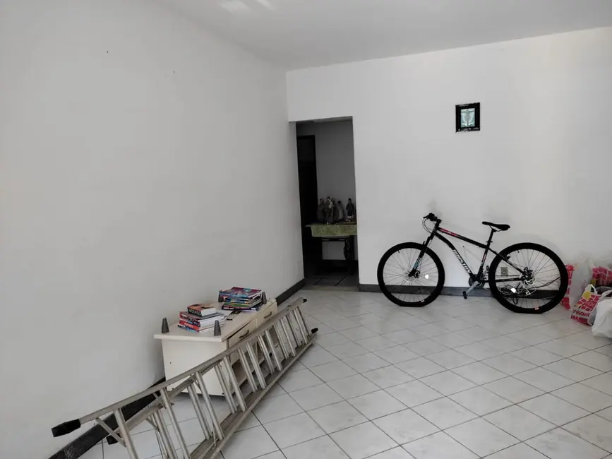 Casa com 3 quartos à venda, 150m2 em Boca do Rio, Salvador - BA - imagem 4 Foto 4 de Casa com 3 quartos à venda, 150m2 em Boca do Rio, Salvador - BA