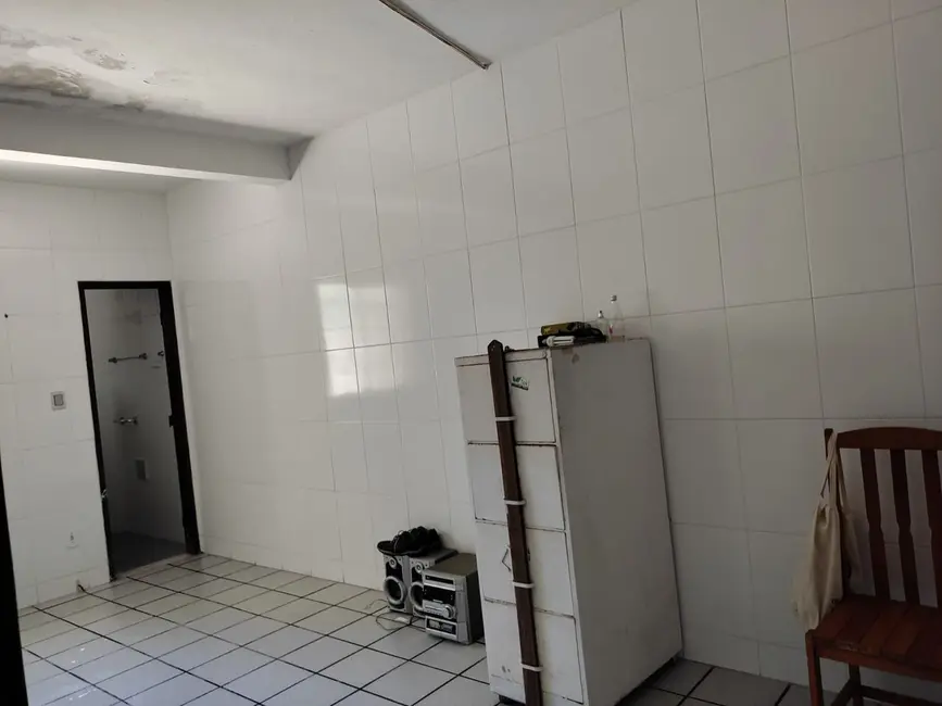 Casa com 3 quartos à venda, 150m2 em Boca do Rio, Salvador - BA - imagem 5 Foto 5 de Casa com 3 quartos à venda, 150m2 em Boca do Rio, Salvador - BA