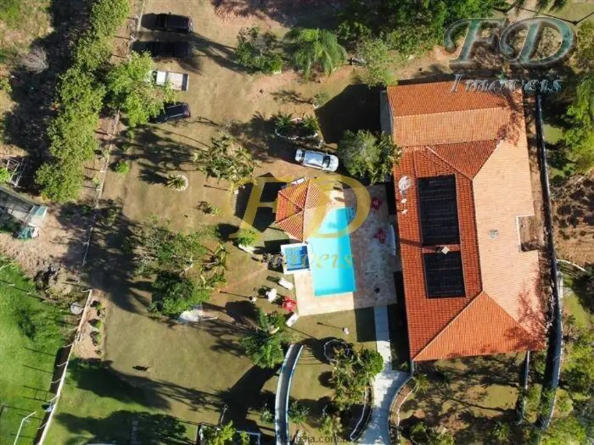 Foto 2 de Sítio / Rancho com 5 quartos à venda, 54000m2 em Bom Jesus Dos Perdoes - SP