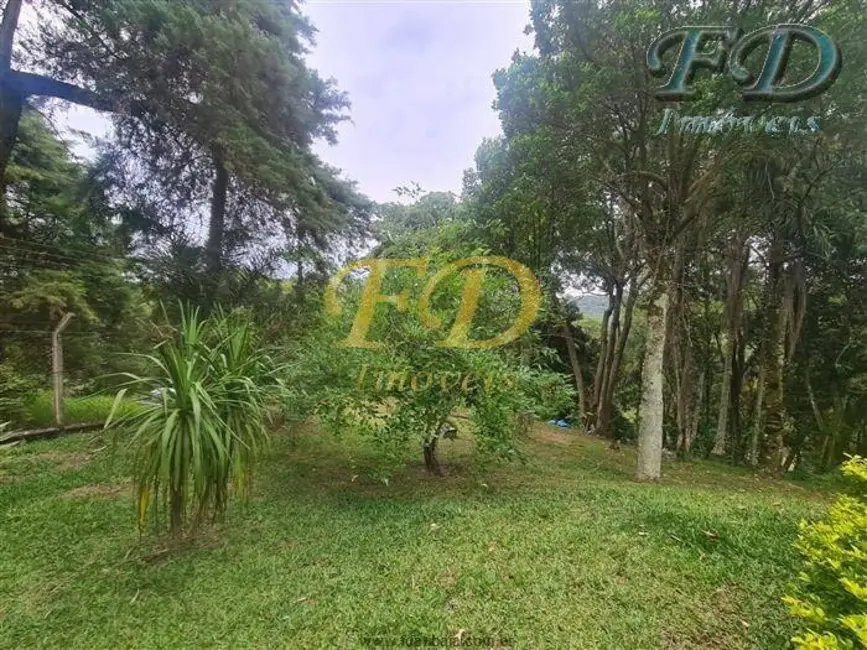 Chácara com 4 quartos à venda, 2400m2 em Parque Pretoria, Franco Da Rocha - SP - imagem 7 Foto 7 de Chácara com 4 quartos à venda, 2400m2 em Parque Pretoria, Franco Da Rocha - SP