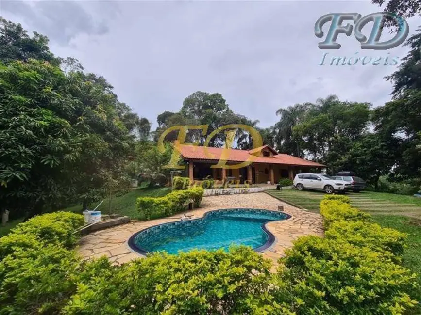 Chácara com 4 quartos à venda, 2400m2 em Parque Pretoria, Franco Da Rocha - SP - imagem 9 Foto 9 de Chácara com 4 quartos à venda, 2400m2 em Parque Pretoria, Franco Da Rocha - SP