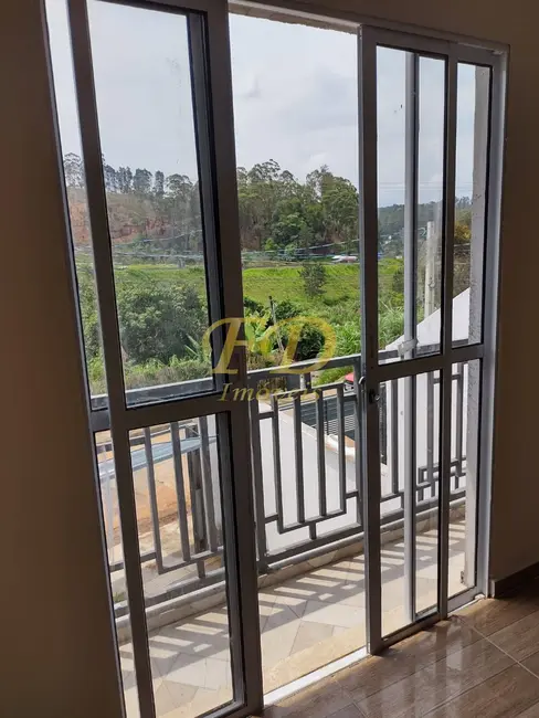 Foto 2 de Casa com 2 quartos à venda, 225m2 em Mairipora - SP