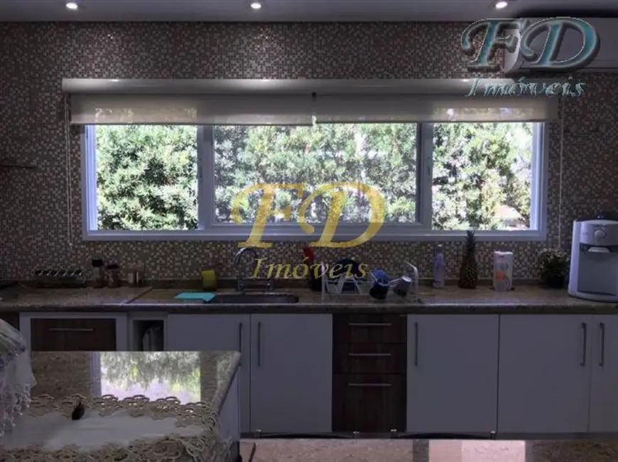 Casa de Condomínio com 4 quartos à venda, 850m2 em Cachoeira, Atibaia - SP - imagem 5 Foto 5 de Casa de Condomínio com 4 quartos à venda, 850m2 em Cachoeira, Atibaia - SP