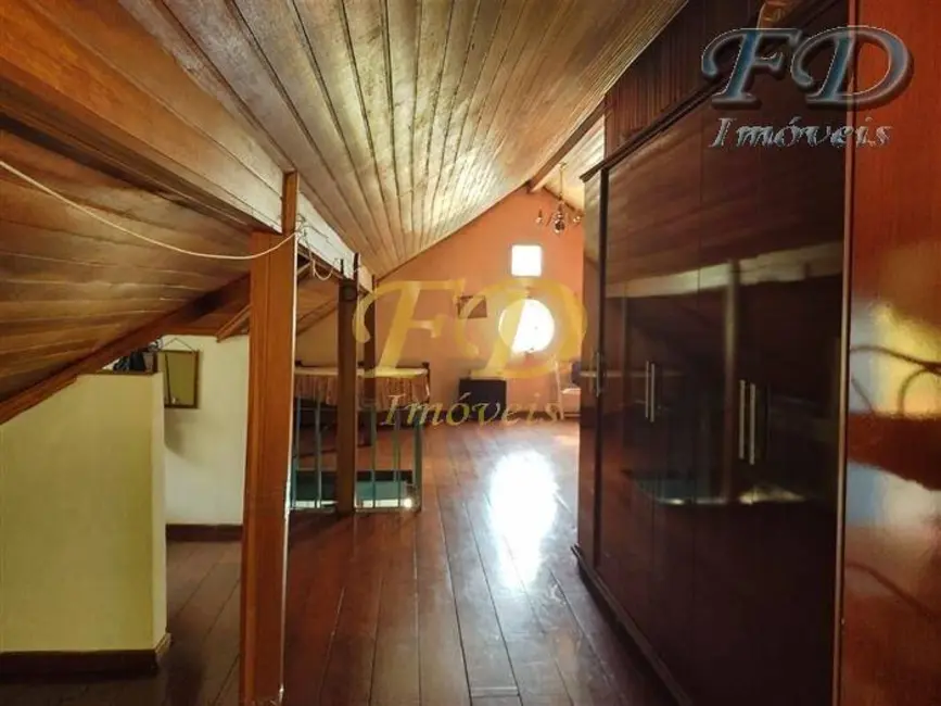 Chácara com 3 quartos à venda, 3185m2 em Portão, Atibaia - SP - imagem 6 Foto 6 de Chácara com 3 quartos à venda, 3185m2 em Portão, Atibaia - SP