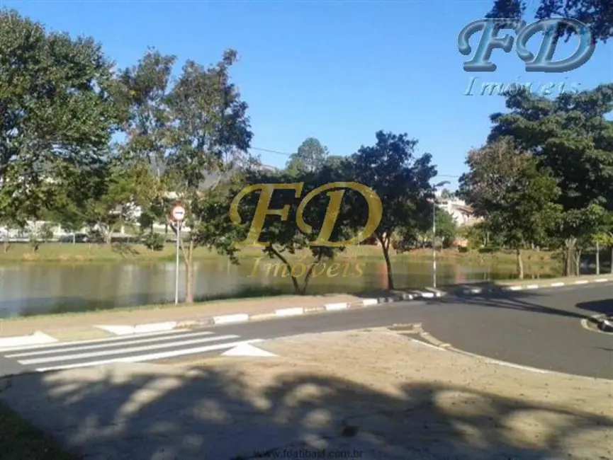 Foto 8 de Casa com 4 quartos à venda, 710m2 em Jardim do Lago, Atibaia - SP