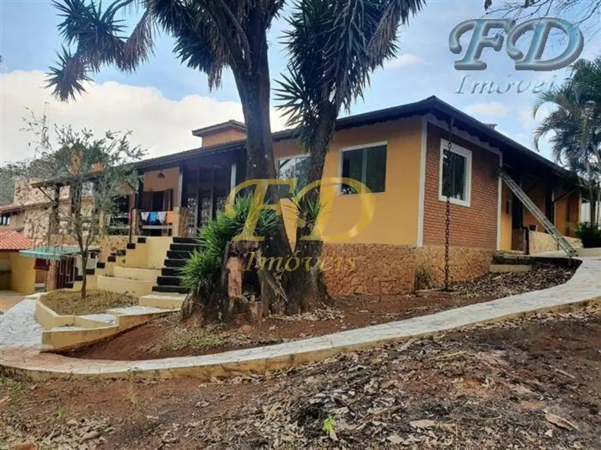 Casa com 3 quartos à venda, 1050m2 em Jardim Paulista, Atibaia - SP - imagem 2 Foto 2 de Casa com 3 quartos à venda, 1050m2 em Jardim Paulista, Atibaia - SP