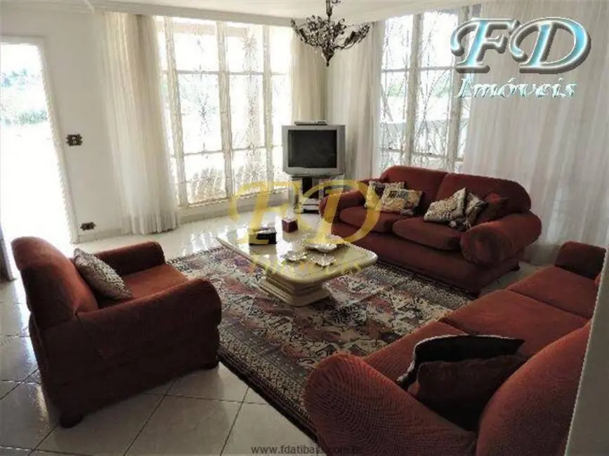 Foto 3 de Chácara com 4 quartos à venda, 2000m2 em Jardim Estância Brasil, Atibaia - SP