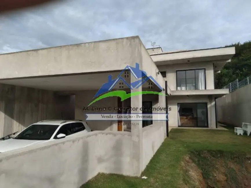 Casa com 3 quartos para alugar, 450m2 em Atibaia - SP - imagem 2 Foto 2 de Casa com 3 quartos para alugar, 450m2 em Atibaia - SP
