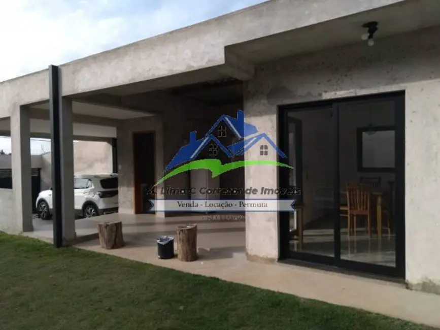 Casa com 3 quartos para alugar, 450m2 em Atibaia - SP - imagem 3 Foto 3 de Casa com 3 quartos para alugar, 450m2 em Atibaia - SP
