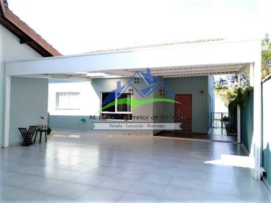 Casa com 6 quartos à venda, 600m2 em Atibaia - SP - imagem 1 Foto 1 de Casa com 6 quartos à venda, 600m2 em Atibaia - SP