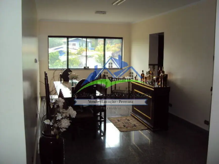 Foto 8 de Casa com 4 quartos à venda, 500m2 em Vila Petrópolis, Atibaia - SP