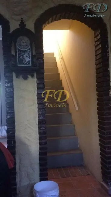 Chácara com 3 quartos à venda, 2000m2 em Chácara da Colina, Atibaia - SP - imagem 7 Foto 7 de Chácara com 3 quartos à venda, 2000m2 em Chácara da Colina, Atibaia - SP