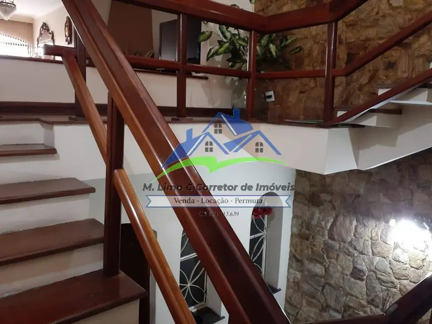 Foto 9 de Casa com 3 quartos à venda em Vila Galvão, Guarulhos - SP