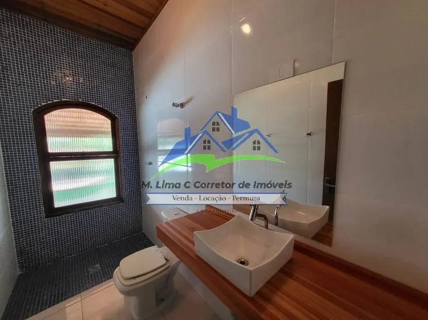 Chácara com 3 quartos à venda, 1000m2 em Piracaia - SP - imagem 8 Foto 8 de Chácara com 3 quartos à venda, 1000m2 em Piracaia - SP