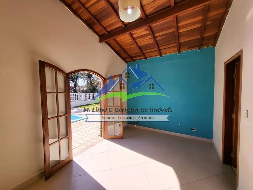 Chácara com 3 quartos à venda, 1000m2 em Piracaia - SP - imagem 7 Foto 7 de Chácara com 3 quartos à venda, 1000m2 em Piracaia - SP