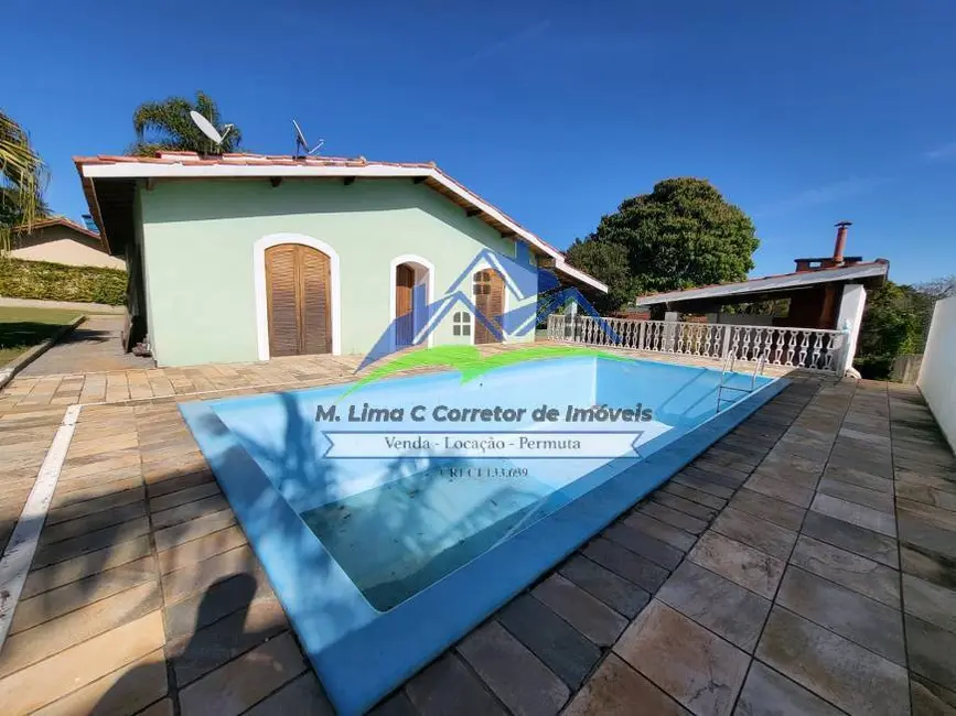 Chácara com 3 quartos à venda, 1000m2 em Piracaia - SP - imagem 2 Foto 2 de Chácara com 3 quartos à venda, 1000m2 em Piracaia - SP