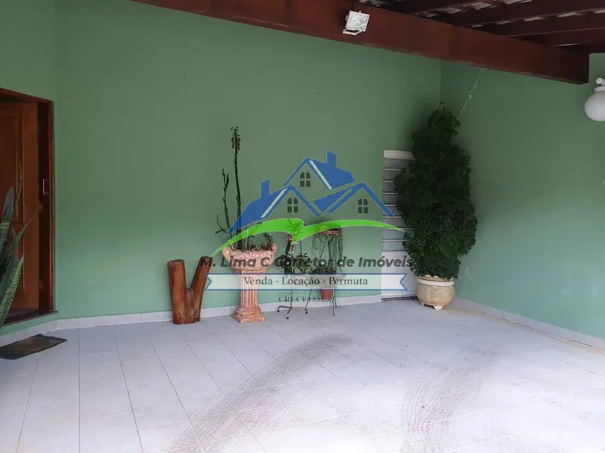 Foto 2 de Casa com 3 quartos à venda, 246m2 em Vila Helena, Atibaia - SP