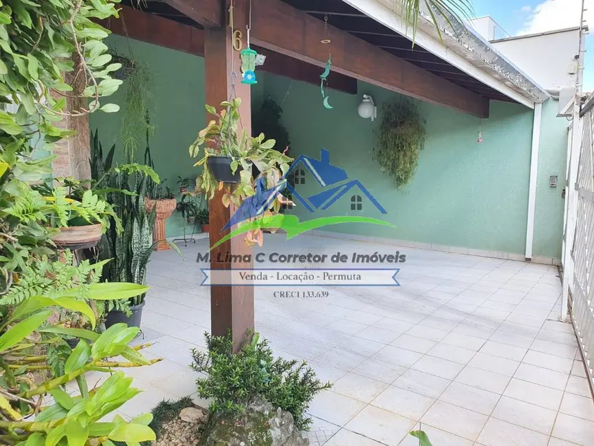 Foto 1 de Casa com 3 quartos à venda, 246m2 em Vila Helena, Atibaia - SP