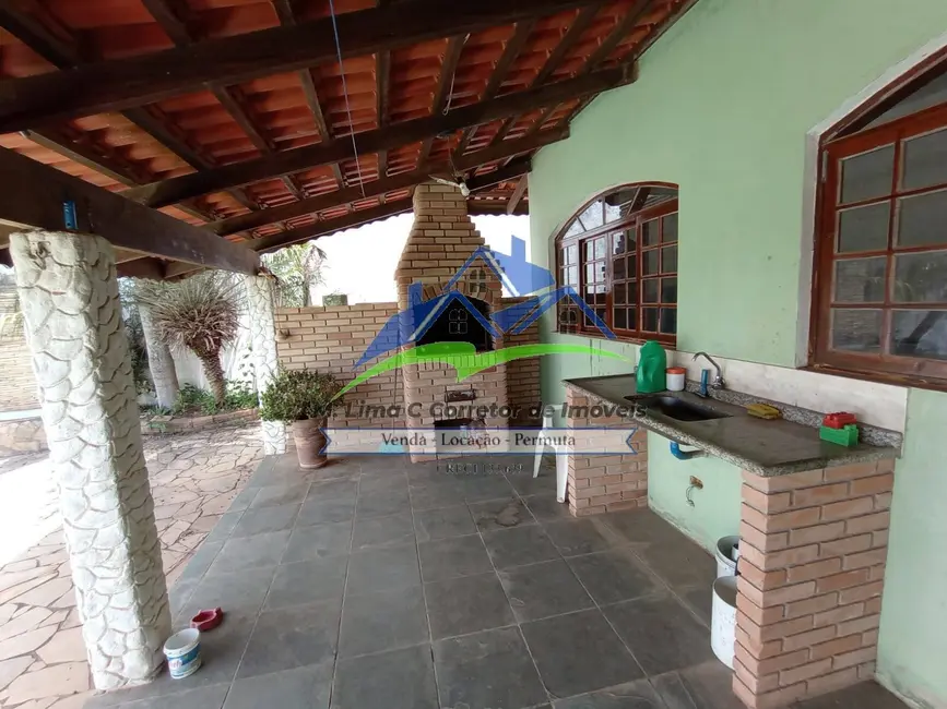 Foto 3 de Chácara com 4 quartos à venda, 1700m2 em Atibaia - SP