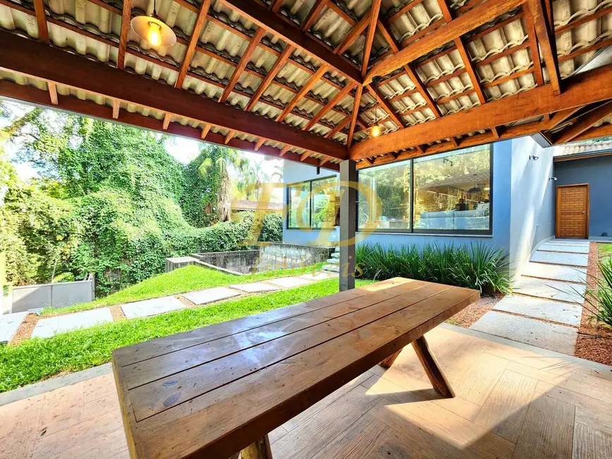 Foto 5 de Casa com 3 quartos à venda, 1160m2 em Mairipora - SP