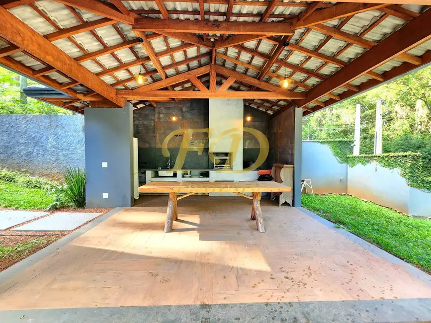 Foto 3 de Casa com 3 quartos à venda, 1160m2 em Mairipora - SP