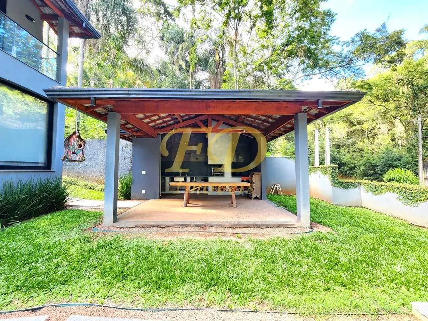 Foto 2 de Casa com 3 quartos à venda, 1160m2 em Mairipora - SP