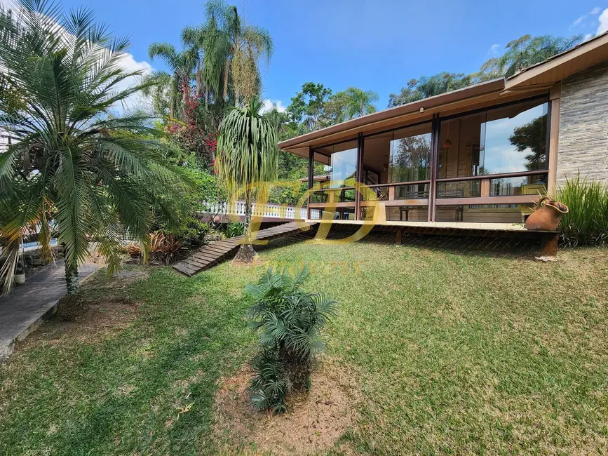 Foto 3 de Casa com 4 quartos à venda, 1260m2 em Mairipora - SP