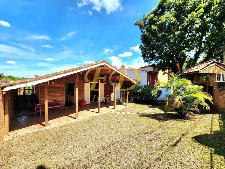 Foto 2 de Casa com 3 quartos à venda, 780m2 em Mairipora - SP