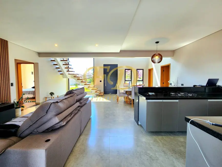 Foto 2 de Casa com 3 quartos à venda, 1000m2 em Mairipora - SP