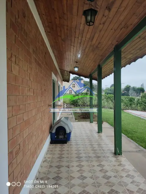 Chácara com 3 quartos à venda, 1000m2 em Centro, Piracaia - SP - imagem 8 Foto 8 de Chácara com 3 quartos à venda, 1000m2 em Centro, Piracaia - SP