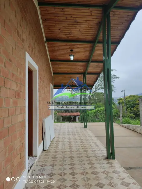 Chácara com 3 quartos à venda, 1000m2 em Centro, Piracaia - SP - imagem 9 Foto 9 de Chácara com 3 quartos à venda, 1000m2 em Centro, Piracaia - SP