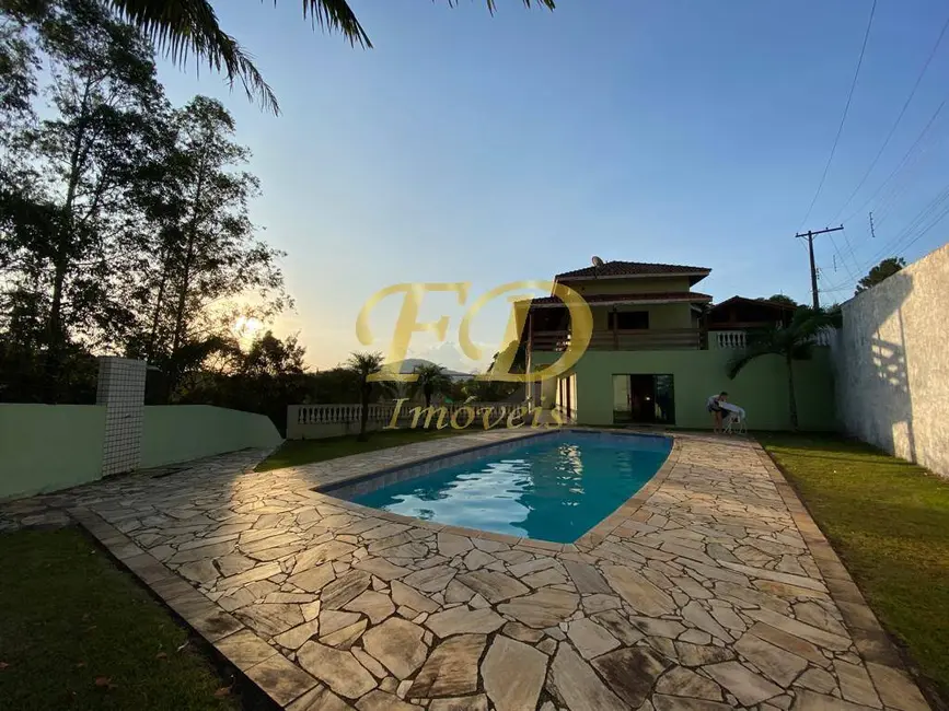 Foto 1 de Casa de Condomínio com 3 quartos à venda, 914m2 em Mairipora - SP