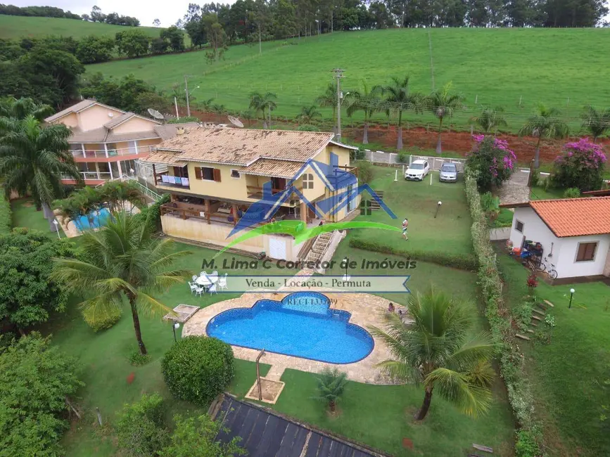 Foto 1 de Chácara com 4 quartos à venda, 1100m2 em Piracaia - SP
