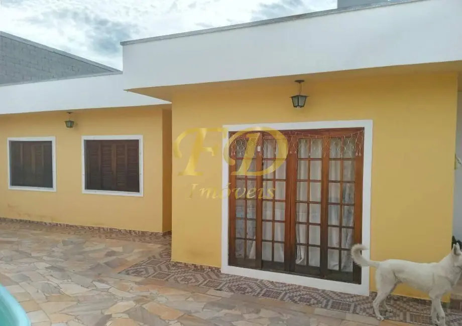 Foto 5 de Casa com 3 quartos à venda, 300m2 em Nova Cerejeira, Atibaia - SP
