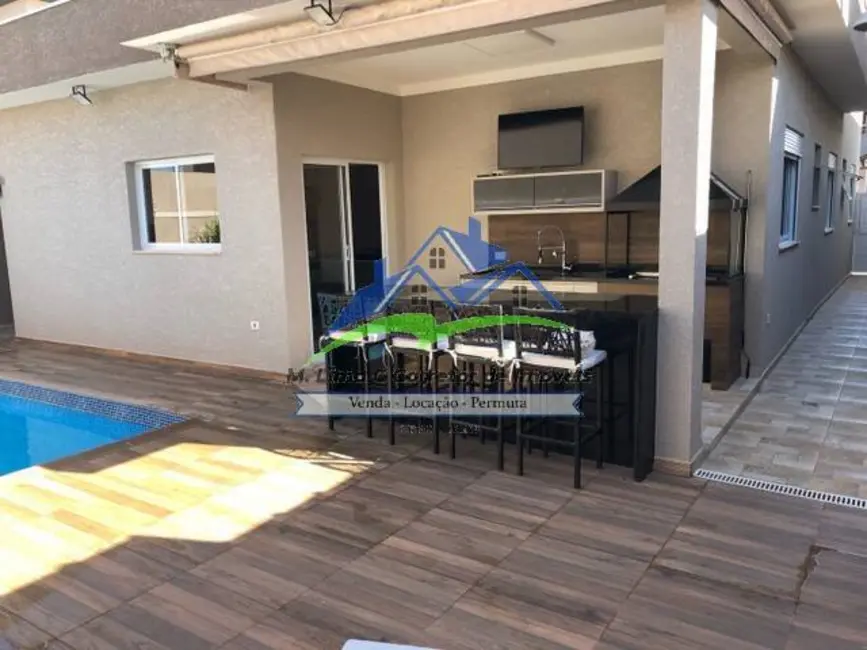 Casa de Condomínio com 3 quartos à venda, 300m2 em Atibaia - SP - imagem 3 Foto 3 de Casa de Condomínio com 3 quartos à venda, 300m2 em Atibaia - SP