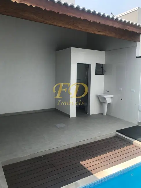 Foto 2 de Casa com 3 quartos à venda, 175m2 em Atibaia - SP