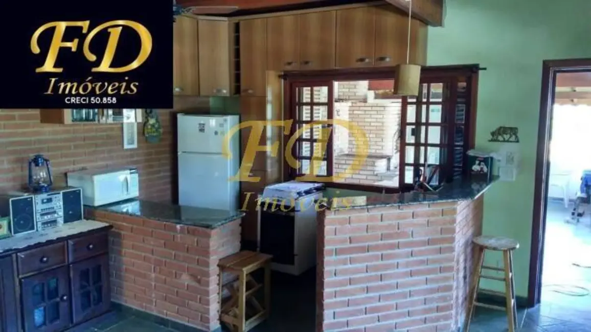 Foto 1 de Chácara com 3 quartos à venda, 160m2 em Piracaia - SP