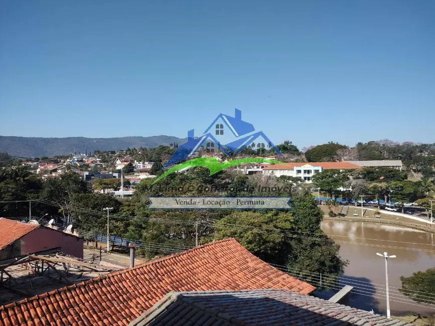 Foto 10 de Casa à venda, 300m2 em Centro, Atibaia - SP