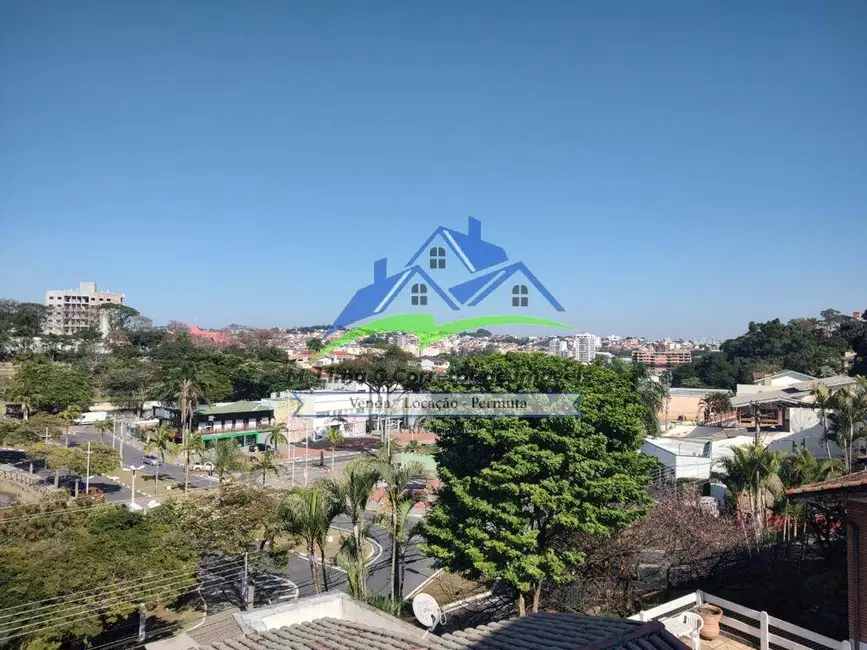 Foto 8 de Casa à venda, 300m2 em Centro, Atibaia - SP