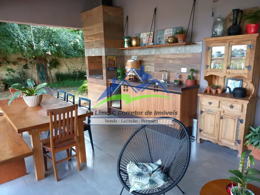 Casa de Condomínio com 3 quartos à venda, 700m2 em Condomínio Parque das Garças I, Atibaia - SP - imagem 3 Foto 3 de Casa de Condomínio com 3 quartos à venda, 700m2 em Condomínio Parque das Garças I, Atibaia - SP