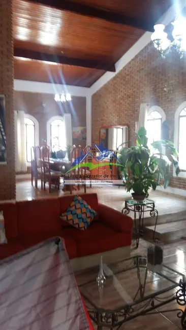 Casa com 6 quartos à venda, 874m2 em Jardim das Cerejeiras, Atibaia - SP - imagem 3 Foto 3 de Casa com 6 quartos à venda, 874m2 em Jardim das Cerejeiras, Atibaia - SP