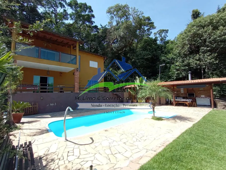 Foto 2 de Chácara com 4 quartos para alugar, 780m2 em Recanto dos Palmares, Atibaia - SP