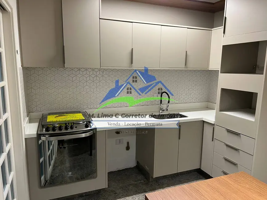 Casa com 2 quartos para alugar, 350m2 em Retiro das Fontes, Atibaia - SP - imagem 2 Foto 2 de Casa com 2 quartos para alugar, 350m2 em Retiro das Fontes, Atibaia - SP