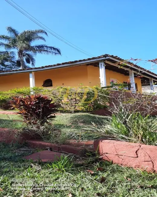 Foto 2 de Chácara com 2 quartos à venda, 180m2 em Jardim Estância Brasil, Atibaia - SP