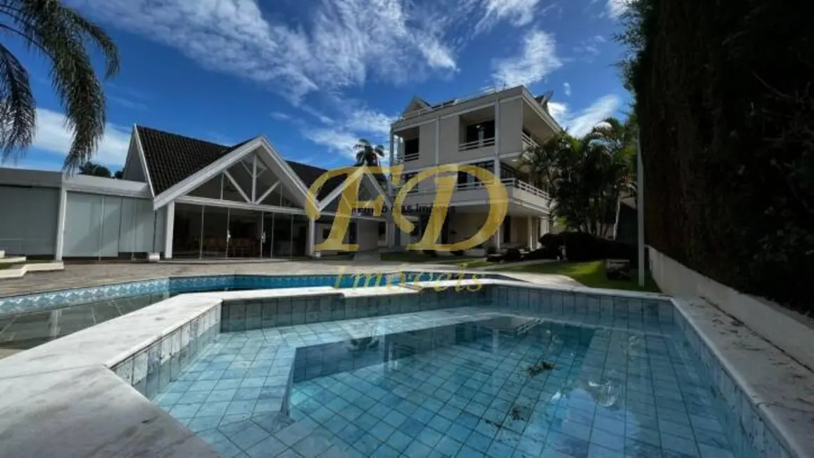 Casa de Condomínio com 6 quartos à venda, 1438m2 em Condomínio Jardim Flamboyant, Atibaia - SP - imagem 2 Foto 2 de Casa de Condomínio com 6 quartos à venda, 1438m2 em Condomínio Jardim Flamboyant, Atibaia - SP