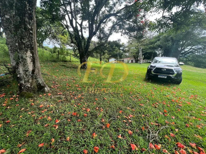 Sítio / Rancho com 3 quartos à venda, 330000m2 em Atibaia - SP - imagem 5 Foto 5 de Sítio / Rancho com 3 quartos à venda, 330000m2 em Atibaia - SP