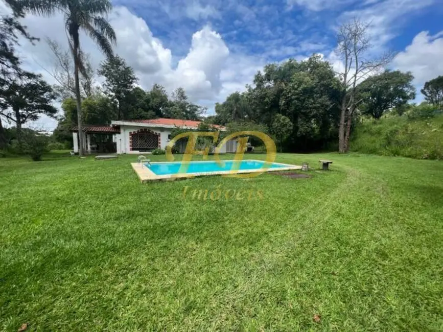 Sítio / Rancho com 3 quartos à venda, 330000m2 em Atibaia - SP - imagem 1 Foto 1 de Sítio / Rancho com 3 quartos à venda, 330000m2 em Atibaia - SP