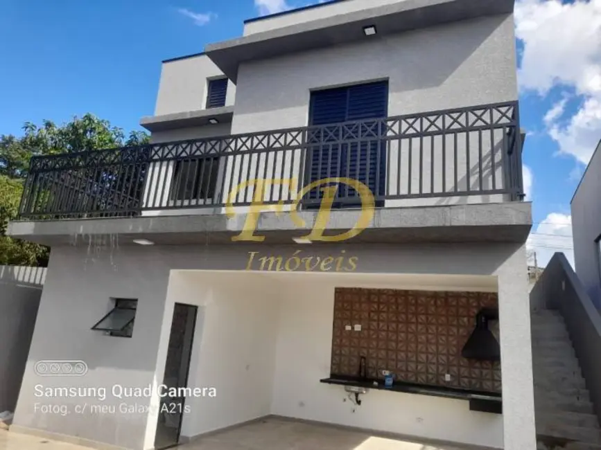 Foto 1 de Casa com 3 quartos à venda, 250m2 em Mairipora - SP